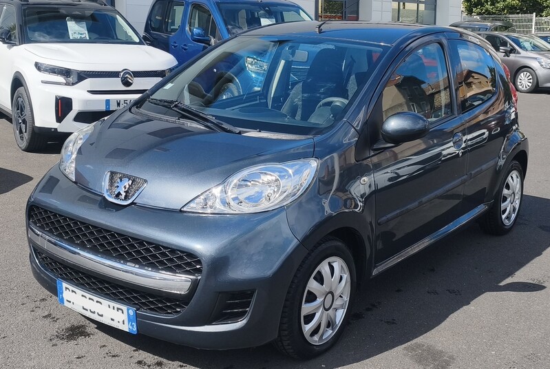 Afficher le détail de PEUGEOT 107 1.0L ESS 68CH BVM5 5PORTES