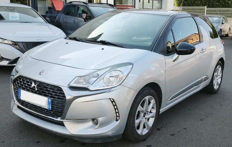 Afficher le détail de DS DS3 1.6L BLUE HDI 100 BVM5 SO CHIC