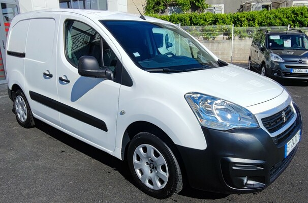 PEUGEOT PARTNER 1.6L BlueHDI 75CH prenium pack