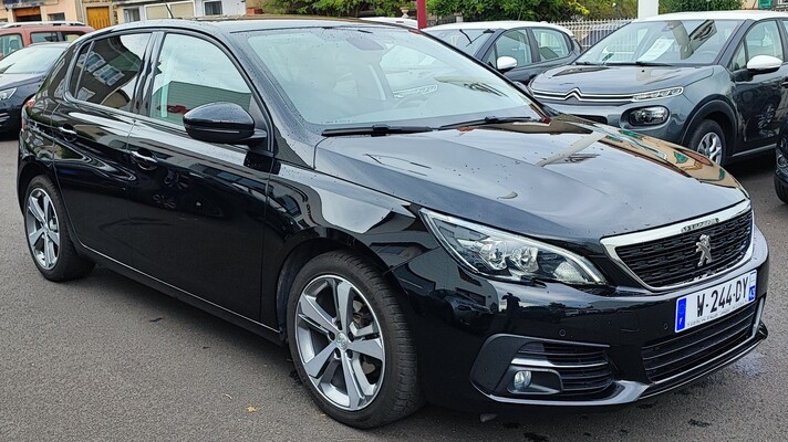 PEUGEOT 308 1.5L BlueHDI 100 BVM6 ACTIVE + OPTION