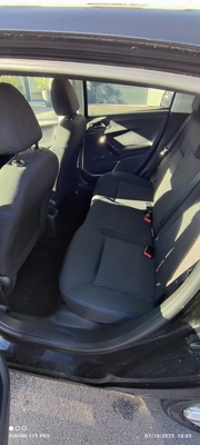 PEUGEOT 208 1.6L BlueHDI 75 BVM5 STYLE
