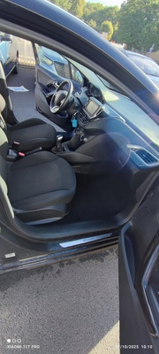 PEUGEOT 208 1.6L BlueHDI 75 BVM5 STYLE
