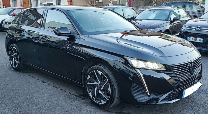 PEUGEOT 308 1.5L BlueHDI 130CH EAT8 ALLURE