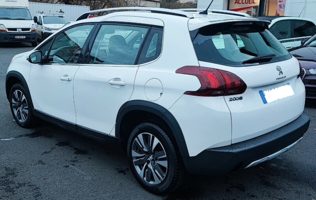 PEUGEOT 2008 1.2L ESS 110 BVM5 ALLURE