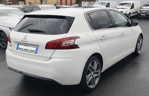 PEUGEOT 308 2.0L BLUE HDI EAT6 150CV FELINE