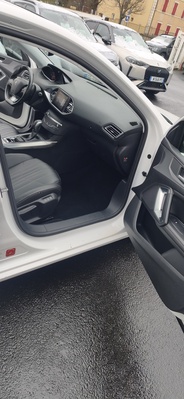 PEUGEOT 308 2.0L BLUE HDI EAT6 150CV FELINE