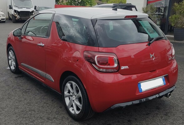 DS DS3 1.6L BLUE HDI 100 BVM5 CONNECTED CHIC