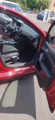 1.5l BLUE HDI 130 EAT8 GT-LINE