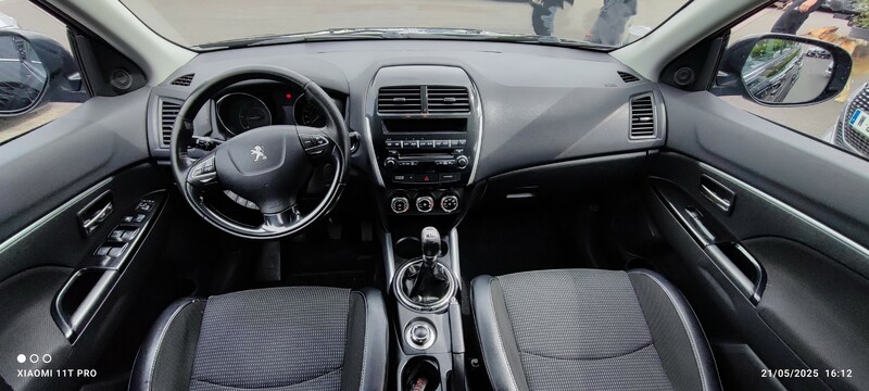 PEUGEOT 4008 1.6L HDI BVM6 4WD ALLURE
