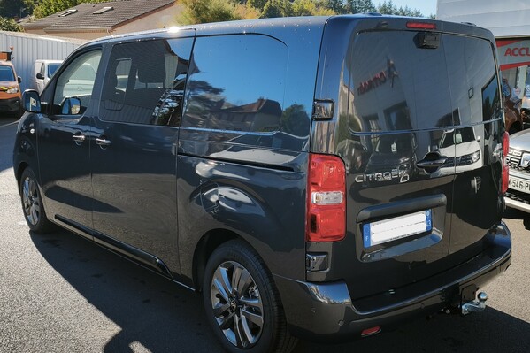CITROEN JUMPY 2.2L BLUEHDI EAT8 180 XTR TAILLE M CABINE APPROFONDIE